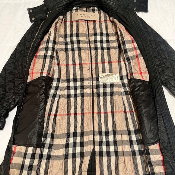 Burberry Brit Quilted Coat size M with Hood-NO BELT!! - Picture 3 of 14